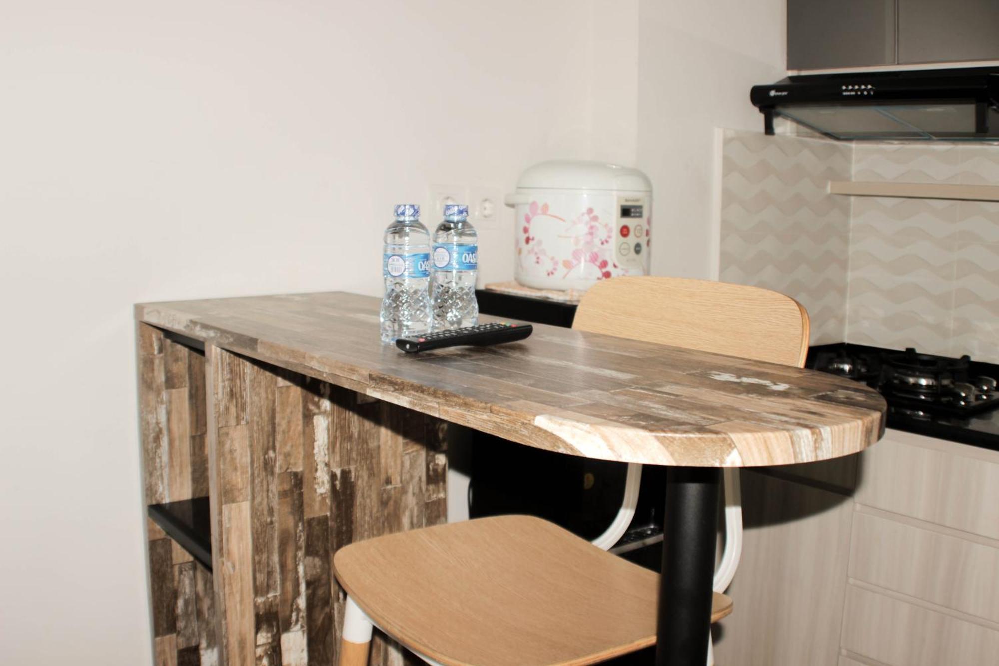 Comfort Living 3br At Springlake Summarecon By Travelio Apartemen